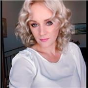 Mi chiamo Anzhelika. Sono madrelingua russa laureata. Offro ripetizioni online